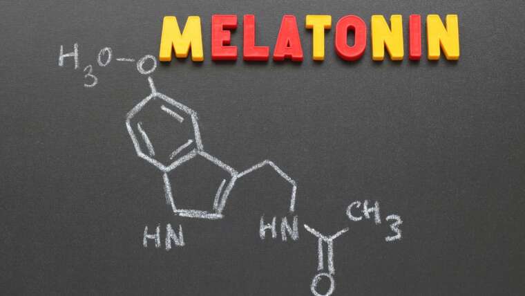 Melatonina e síndrome das pernas inquietas: como a melatonina pode ajudar a aliviar os sintomas da síndrome das pernas inquietas